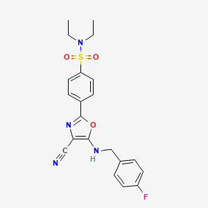 molecular formula C21H21FN4O3S B2489395 4-(4-cyano-5-((4-fluorobenzyl)amino)oxazol-2-yl)-N,N-diethylbenzenesulfonamide CAS No. 941266-18-8