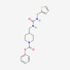 molecular formula C19H23N3O3S B2489440 Phenyl 4-((3-(thiophen-2-ylmethyl)ureido)methyl)piperidine-1-carboxylate CAS No. 1323542-29-5