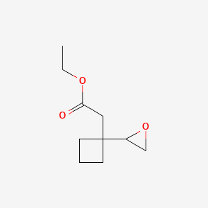 molecular formula C10H16O3 B2489569 乙酸 2-[1-(环氧丙烷-2-基)环丁基]酯 CAS No. 2138288-02-3