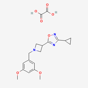 molecular formula C19H23N3O7 B2489721 3-Cyclopropyl-5-(1-(3,5-dimethoxybenzyl)azetidin-3-yl)-1,2,4-oxadiazole oxalate CAS No. 1351621-09-4