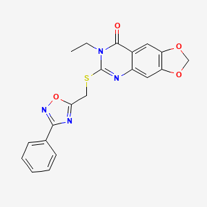 molecular formula C20H16N4O4S B2490361 7-ethyl-6-{[(3-phenyl-1,2,4-oxadiazol-5-yl)methyl]thio}[1,3]dioxolo[4,5-g]quinazolin-8(7H)-one CAS No. 1032003-65-8