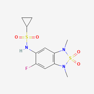 molecular formula C11H14FN3O4S2 B2491109 N-(6-氟-1,3-二甲基-2,2-二氧代-1,3-二氢苯并[c][1,2,5]噻二唑-5-基)环丙烷磺酰胺 CAS No. 2034542-82-8