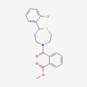 molecular formula C20H20ClNO3S B2491119 Methyl 2-(7-(2-chlorophenyl)-1,4-thiazepane-4-carbonyl)benzoate CAS No. 1797562-63-0