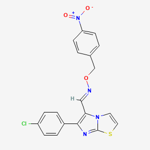 molecular formula C19H13ClN4O3S B2491598 6-(4-クロロフェニル)イミダゾ[2,1-b][1,3]チアゾール-5-カルバルデヒド O-(4-ニトロベンジル)オキシム CAS No. 338404-56-1