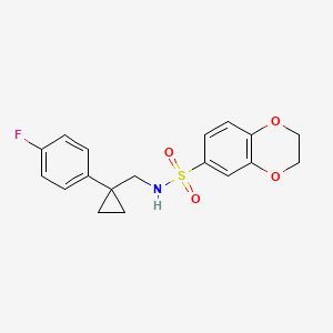 molecular formula C18H18FNO4S B2491729 N-((1-(4-fluorophenyl)cyclopropyl)methyl)-2,3-dihydrobenzo[b][1,4]dioxine-6-sulfonamide CAS No. 1049358-03-3