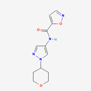 molecular formula C12H14N4O3 B2491784 N-(1-(tetrahydro-2H-pyran-4-yl)-1H-pyrazol-4-yl)isoxazole-5-carboxamide CAS No. 1797895-27-2