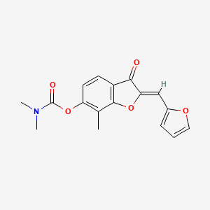 molecular formula C17H15NO5 B2491996 (Z)-2-(furan-2-ylmethylene)-7-methyl-3-oxo-2,3-dihydrobenzofuran-6-yl dimethylcarbamate CAS No. 900261-31-6
