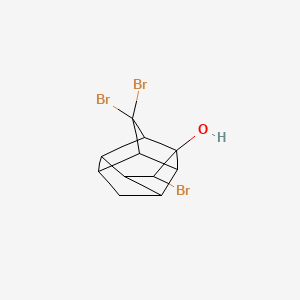 molecular formula C11H11Br3O B2492151 (11S)-7,7,11-Tribromopentacyclo[6.3.0.02,6.03,10.05,9]undecan-1-ol CAS No. 1212438-51-1