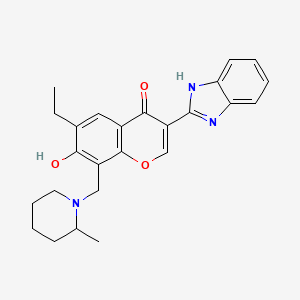 molecular formula C25H27N3O3 B2492441 3-(1H-benzimidazol-2-il)-6-etil-7-hidroxi-8-[(2-metilpiperidin-1-il)metil]-4H-croman-4-ona CAS No. 637747-35-4