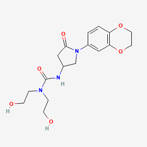 molecular formula C17H23N3O6 B2492712 3-(1-(2,3-Dihydrobenzo[b][1,4]dioxin-6-yl)-5-oxopyrrolidin-3-yl)-1,1-bis(2-hydroxyethyl)urea CAS No. 877640-75-0