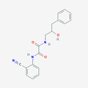 molecular formula C18H17N3O3 B2492772 N1-(2-cyanophenyl)-N2-(2-hydroxy-3-phenylpropyl)oxalamide CAS No. 1351618-54-6