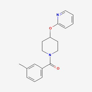 molecular formula C18H20N2O2 B2492838 1-(m-Tolyl)-4-(piridin-2-iloxi)piperidin-1-ona CAS No. 1428371-29-2