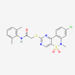 molecular formula C21H19ClN4O3S2 B2493198 2-((8-chloro-6-methyl-5,5-dioxido-6H-benzo[c]pyrimido[4,5-e][1,2]thiazin-2-yl)thio)-N-(2,6-dimethylphenyl)acetamide CAS No. 951479-39-3