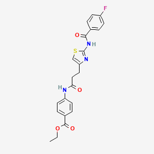 molecular formula C22H20FN3O4S B2493272 乙酸-4-(3-(2-(4-氟苯甲酰)噻唑-4-基)丙酰胺)苯甲酸酯 CAS No. 1021228-01-2