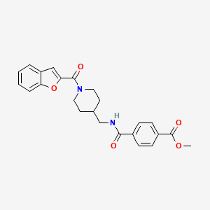 molecular formula C24H24N2O5 B2493293 甲酸甲酯 4-(((1-(苯并呋喃-2-甲酰)哌啶-4-基)甲基)氨基甲酰)苯甲酸酯 CAS No. 1235049-71-4
