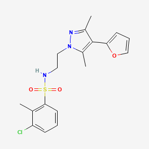 molecular formula C18H20ClN3O3S B2493341 3-chloro-N-(2-(4-(furan-2-yl)-3,5-dimethyl-1H-pyrazol-1-yl)ethyl)-2-methylbenzenesulfonamide CAS No. 2034329-14-9