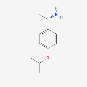molecular formula C11H17NO B2493344 (1S)-1-[4-(propan-2-yloxy)phenyl]ethan-1-amine CAS No. 1212078-33-5
