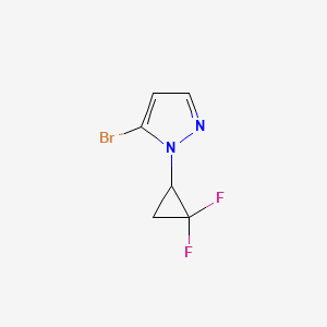 molecular formula C6H5BrF2N2 B2493506 5-溴-1-(2,2-二氟环丙基)-1H-吡唑醇 CAS No. 2225144-53-4