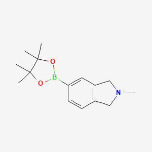molecular formula C15H22BNO2 B2493587 2-甲基-5-(4,4,5,5-四甲基-1,3,2-二氧杂硼杂环戊-2-基)-1,3-二氢异喹啉 CAS No. 1360820-05-8