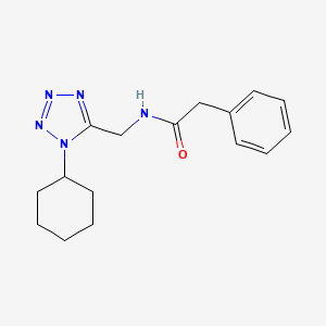 molecular formula C16H21N5O B2493669 N-((1-cyclohexyl-1H-tetrazol-5-yl)methyl)-2-phenylacetamide CAS No. 921104-47-4