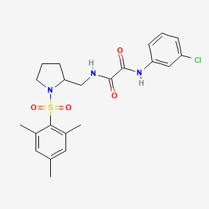 molecular formula C22H26ClN3O4S B2493738 N1-(3-chlorophenyl)-N2-((1-(mesitylsulfonyl)pyrrolidin-2-yl)methyl)oxalamide CAS No. 896279-02-0