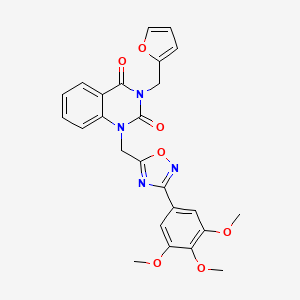 molecular formula C25H22N4O7 B2493762 3-(2-furylmethyl)-1-{[3-(3,4,5-trimethoxyphenyl)-1,2,4-oxadiazol-5-yl]methyl}quinazoline-2,4(1H,3H)-dione CAS No. 1207058-07-8