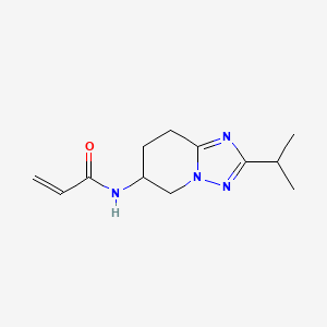 molecular formula C12H18N4O B2494004 N-[2-(propan-2-yl)-5H,6H,7H,8H-[1,2,4]triazolo[1,5-a]pyridin-6-yl]prop-2-enamide CAS No. 2094583-71-6