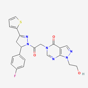 molecular formula C22H19FN6O3S B2494048 5-(2-(5-(4-fluorophenyl)-3-(thiophen-2-yl)-4,5-dihydro-1H-pyrazol-1-yl)-2-oxoethyl)-1-(2-hydroxyethyl)-1H-pyrazolo[3,4-d]pyrimidin-4(5H)-one CAS No. 899995-29-0