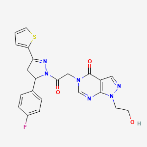 molecular formula C22H19FN6O3S B2494048 5-(2-(5-(4-氟苯基)-3-(噻吩-2-基)-4,5-二氢-1H-吡唑-1-基)-2-氧乙基)-1-(2-羟乙基)-1H-吡唑并[3,4-d]嘧啶-4(5H)-酮 CAS No. 899995-29-0