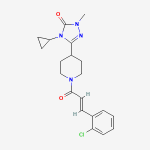 molecular formula C20H23ClN4O2 B2495091 (E)-3-(1-(3-(2-chlorophenyl)acryloyl)piperidin-4-yl)-4-cyclopropyl-1-methyl-1H-1,2,4-triazol-5(4H)-one CAS No. 1798395-87-5
