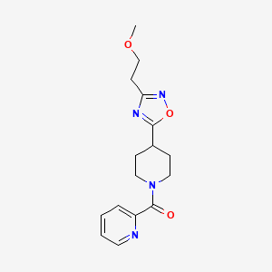 molecular formula C16H20N4O3 B2495976 (4-(3-(2-Methoxyethyl)-1,2,4-oxadiazol-5-yl)piperidin-1-yl)(pyridin-2-yl)methanone CAS No. 1428371-38-3