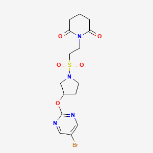 molecular formula C15H19BrN4O5S B2496148 1-[2-({3-[(5-Bromopyrimidin-2-yl)oxy]pyrrolidin-1-yl}sulfonyl)ethyl]piperidine-2,6-dione CAS No. 2097908-98-8