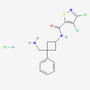 molecular formula C15H16Cl3N3OS B2496812 N-[3-(Aminomethyl)-3-phenylcyclobutyl]-3,4-dichloro-1,2-thiazole-5-carboxamide;hydrochloride CAS No. 2418695-47-1