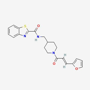 molecular formula C21H21N3O3S B2497101 (E)-N-((1-(3-(furan-2-yl)acryloyl)piperidin-4-yl)methyl)benzo[d]thiazole-2-carboxamide CAS No. 1235687-68-9