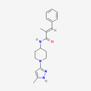 molecular formula C19H24N4O B2497110 (E)-2-methyl-N-(1-(5-methyl-1H-pyrazol-3-yl)piperidin-4-yl)-3-phenylacrylamide CAS No. 2034752-44-6