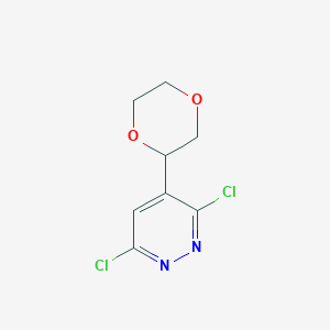 molecular formula C8H8Cl2N2O2 B2497484 3,6-Dichloro-4-(1,4-dioxan-2-yl)pyridazine CAS No. 1709904-87-9