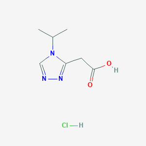molecular formula C7H12ClN3O2 B2497962 2-(4-Isopropyl-4H-1,2,4-triazol-3-yl)acetic acid hydrochloride CAS No. 2172584-17-5