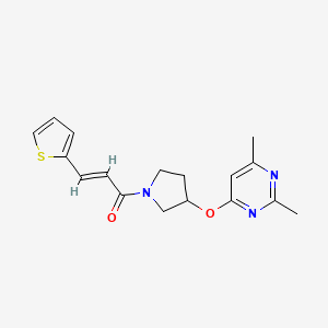 (2E)-1-{3-[(2,6-dimethylpyrimidin-4-yl)oxy]pyrrolidin-1-yl}-3-(thiophen-2-yl)prop-2-en-1-one