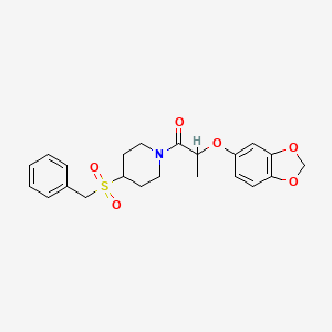 molecular formula C22H25NO6S B2498691 2-(Benzo[d][1,3]dioxol-5-yloxy)-1-(4-(benzylsulfonyl)piperidin-1-yl)propan-1-one CAS No. 2034531-98-9