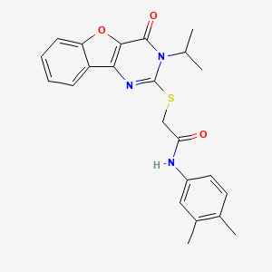 molecular formula C23H23N3O3S B2499140 N-(3,4-dimethylphenyl)-2-[(3-isopropyl-4-oxo-3,4-dihydro[1]benzofuro[3,2-d]pyrimidin-2-yl)thio]acetamide CAS No. 866873-87-2