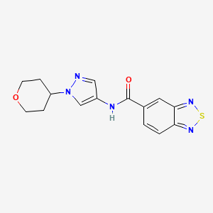 molecular formula C15H15N5O2S B2499238 N-(1-(四氢-2H-吡喃-4-基)-1H-吡唑-4-基)苯并[c][1,2,5]噻二唑-5-甲酰胺 CAS No. 1797866-51-3