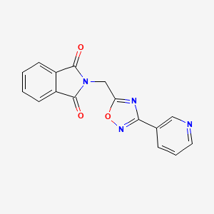 molecular formula C16H10N4O3 B2500518 2-[(3-吡啶-3-基-1,2,4-噁二唑-5-基)甲基]异吲哚-1,3-二酮 CAS No. 824971-06-4