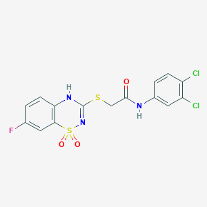 molecular formula C15H10Cl2FN3O3S2 B2501594 N-(3,4-dichlorophenyl)-2-((7-fluoro-1,1-dioxido-4H-benzo[e][1,2,4]thiadiazin-3-yl)thio)acetamide CAS No. 886954-24-1