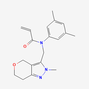 molecular formula C19H23N3O2 B2502028 N-(3,5-Dimethylphenyl)-N-[(2-methyl-6,7-dihydro-4H-pyrano[4,3-c]pyrazol-3-yl)methyl]prop-2-enamide CAS No. 2411295-20-8