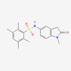 molecular formula C19H22N2O3S B2502486 2,3,5,6-Tetramethyl-N-(1-methyl-2-oxo-2,3-dihydro-1H-indol-5-yl)benzolsulfonamid CAS No. 921787-40-8