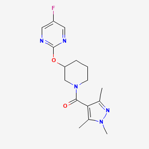 molecular formula C16H20FN5O2 B2502740 (3-((5-氟嘧啶-2-基)氧基)哌啶-1-基)(1,3,5-三甲基-1H-吡唑-4-基)甲酮 CAS No. 2034326-27-5