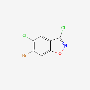 molecular formula C7H2BrCl2NO B2502790 6-Bromo-3,5-dichloro-1,2-benzoxazole CAS No. 1352894-15-5