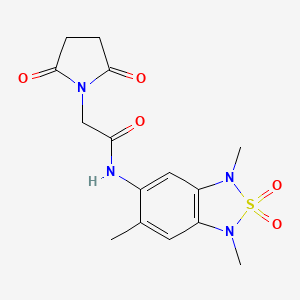 molecular formula C15H18N4O5S B2503144 2-(2,5-二氧代吡咯烷-1-基)-N-(1,3,6-三甲基-2,2-二氧化-1,3-二氢苯并[c][1,2,5]噻二唑-5-基)乙酰胺 CAS No. 2034590-84-4