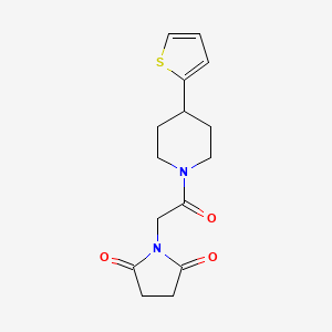molecular formula C15H18N2O3S B2503668 1-(2-Oxo-2-(4-(thiophen-2-yl)piperidin-1-yl)ethyl)pyrrolidine-2,5-dione CAS No. 1396809-08-7