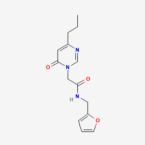 molecular formula C14H17N3O3 B2504230 N-(furan-2-ylmethyl)-2-(6-oxo-4-propylpyrimidin-1(6H)-yl)acetamide CAS No. 1209285-96-0